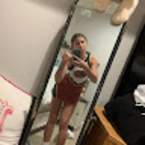 Meet your Posher, Abbey